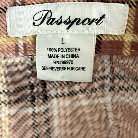 Passport Shirt/Top Women Size Large  Light Pink & Black  Plaid Long Tab Sleeve - Picture 8 of 9